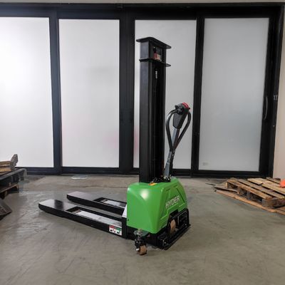 Package Size 165.00cm * 80.00cm * 116.00cm Electric Self Lifting Stacker for Van